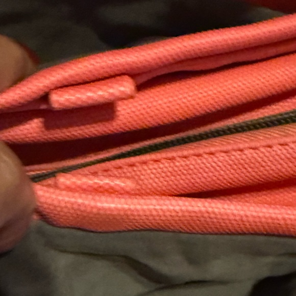 Lug Coral Quilted Small Tote Bag GUC - Picture 8 of 13